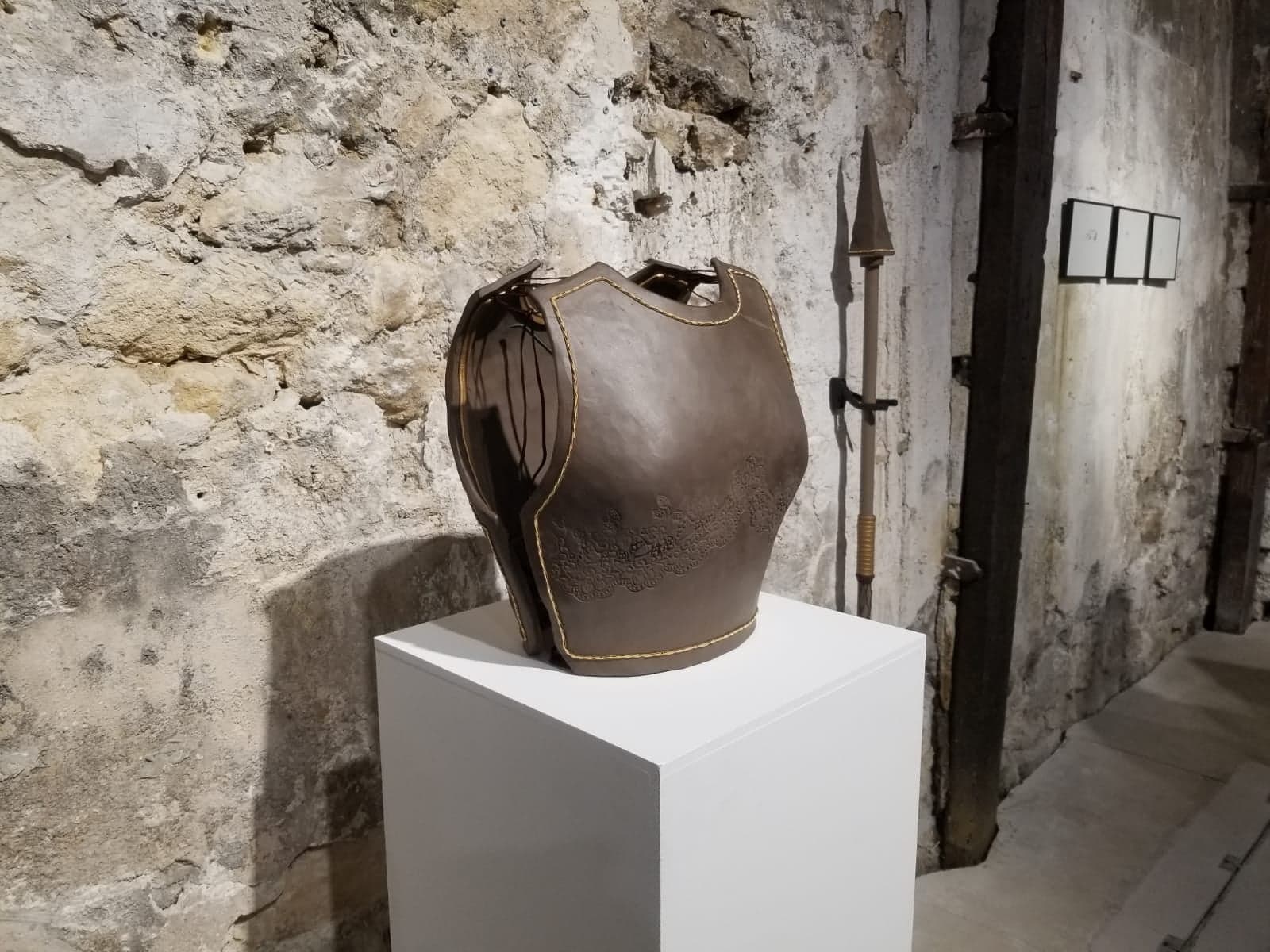 Vue d’exposition Femmes guerrières - Femmes en combat, Topographie de l’art

